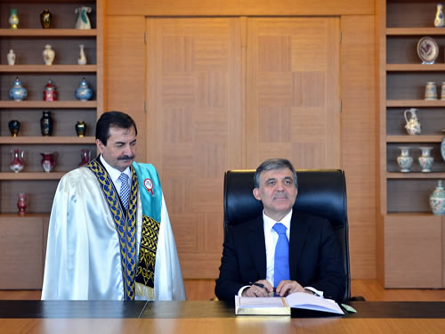 “Kendini İspatlamış Olan Dumlupınar Üniversitesi, Tüm Bölgeye Katkı Sağlamaktadır”